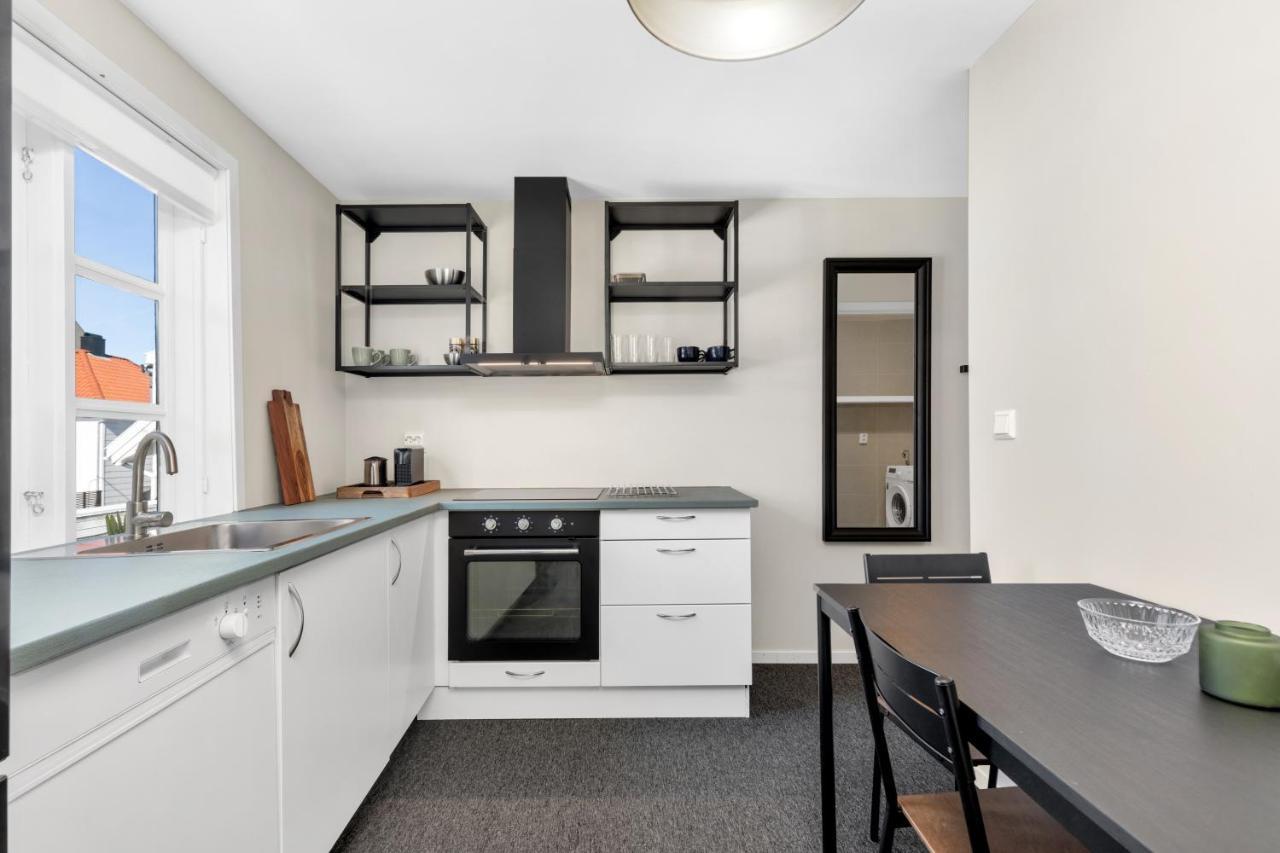 Central Studio Apartment In Ставангер Екстериор снимка