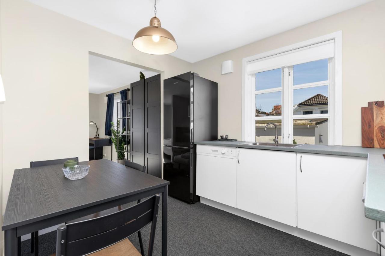 Central Studio Apartment In Ставангер Екстериор снимка